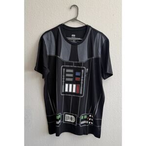 NWT Disney Parks Star Wars Darth Vader Graphic Tee Size Large